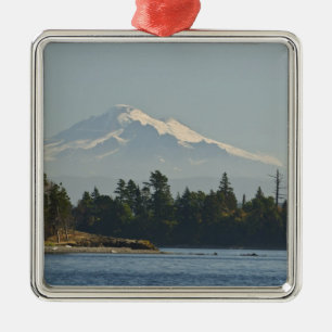 Mount Baker dominerar landskapet Julgransprydnad Metall