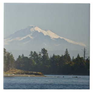 Mount Baker dominerar landskapet Kakelplatta