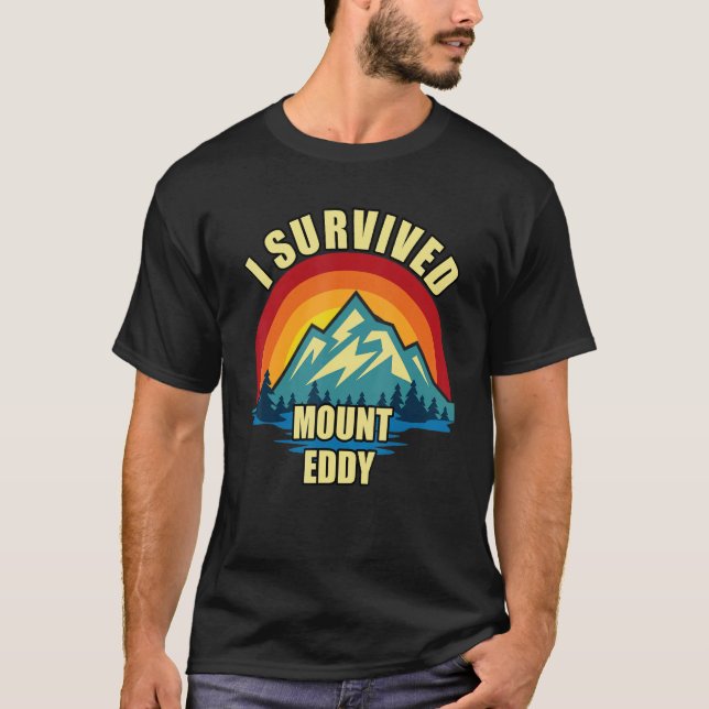 Mount Eddy Hiking Mountian klättring T Shirt (Framsida)