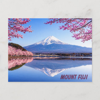 Mount Fuji omgiven av blommande körsbärsblommor Vykort