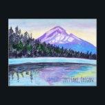 Mount Huva Sunrise vid Borttappad Sjö ANPASSNINGSB Vykort<br><div class="desc">Montera Huvans solupphöjande vattenfärgsmålning inspirerad av ett besök i Borttappad Sjö. Handmålad av mig för dig. Lägg till eller redigera din egen text om du vill anpassa den. Se till att kolla min butik för mer roligt saker!</div>