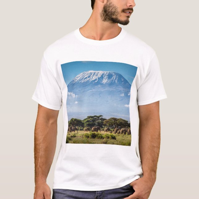 Mount Kilimanjaro T Shirt (Framsida)