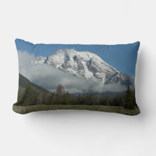 Mount Moran och moln vid Grand Teton Lumbarkudde