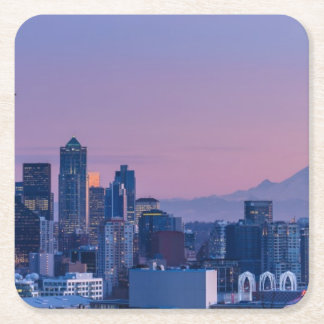 Mount Rainier i bakgrunden Underlägg Papper Kvadrat