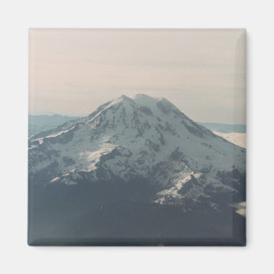 Mount Rainier Magnet
