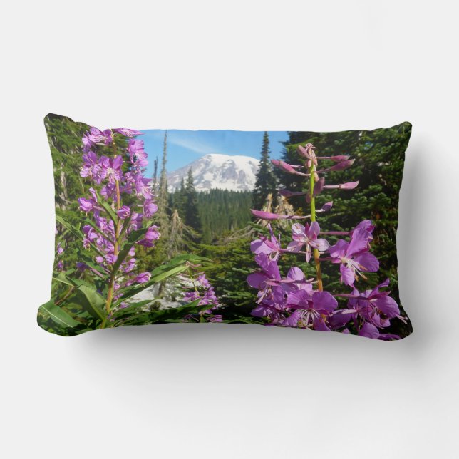 Mount Rainier mellan lila floxblommor Lumbarkudde (Framsida)