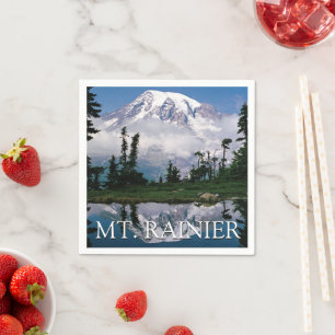 Mount Rainier   Reflexion i en bergsdamm Pappersservett