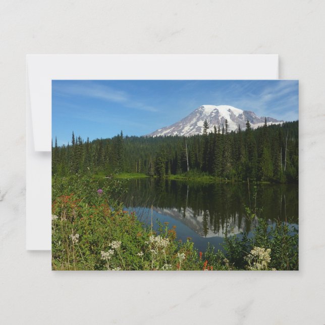Mount Rainier sjöreflektion med vilda blommor (Framsida)