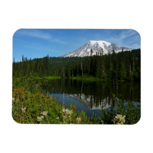 Mount Rainier sjöreflektion med vilda blommor Magnet