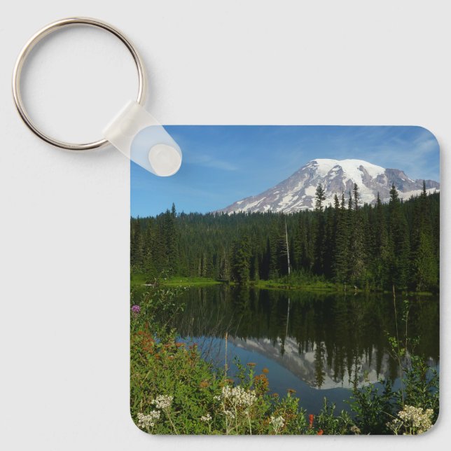 Mount Rainier sjöreflektion med vilda blommor Nyckelring (Framsida)