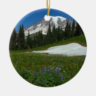 Mount Rainier, vilda blommor och snö Julgransprydnad Keramik