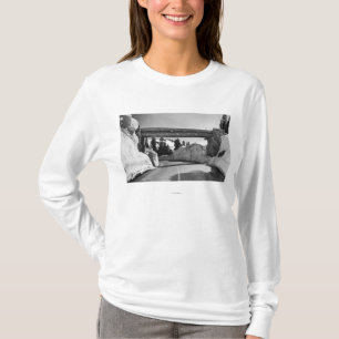 Mount Rainier WA-Chinook passerar toppmötet Nache T Shirt