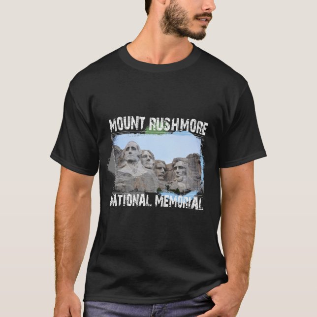 Mount Rushmore National Memorial T-Shirt Gift Tee (Framsida)