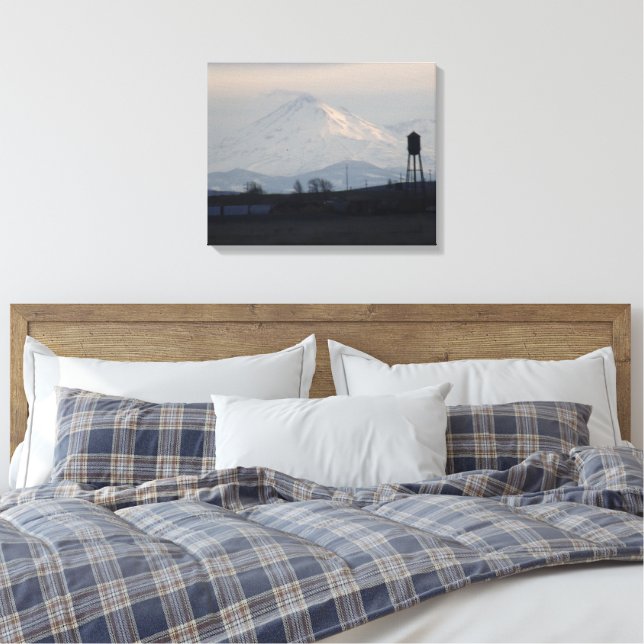 Mount Shasta Solnedgång i snö 1 Canvastryck (Insitu (sovrum))