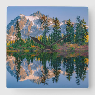 Mount Shuksan speglas i Reflection Lake Fyrkantig Klocka