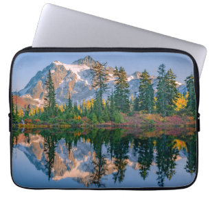Mount Shuksan speglas i Reflection Lake Laptop Fodral