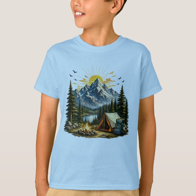Mountain Äventyr Camping Natur T Shirt (Framsida)