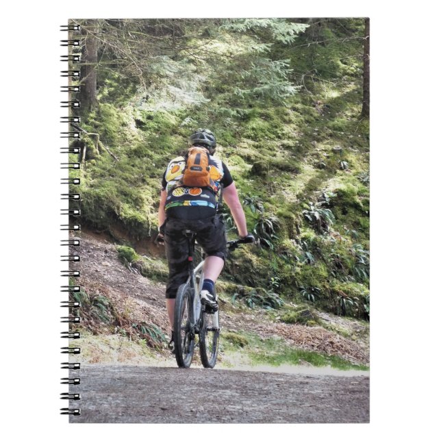 MOUNTAIN BIKING ANTECKNINGSBOK MED SPIRAL (Framsidan)