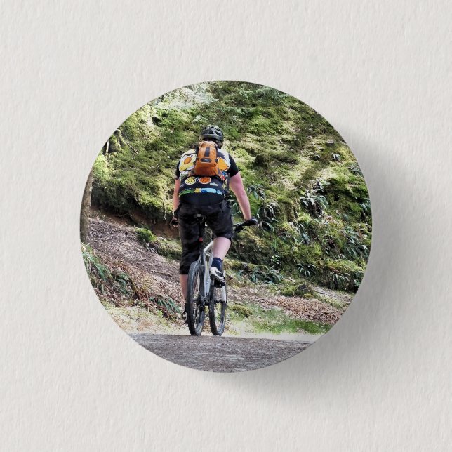 MOUNTAIN BIKING KNAPP (Framsida)