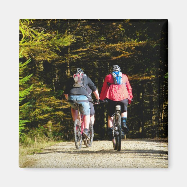 MOUNTAIN BIKING MAGNET (Framsidan)