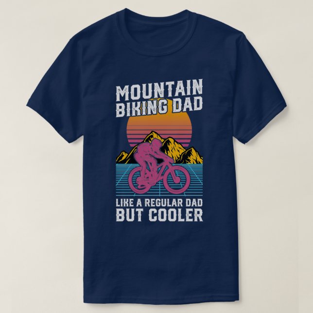 Mountain Biking Pappa som ett vanligt Pappa men ky T Shirt (Design framsida)