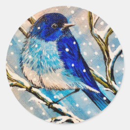 Mountain Bluebird i Snö vid jul Runt Klistermärke