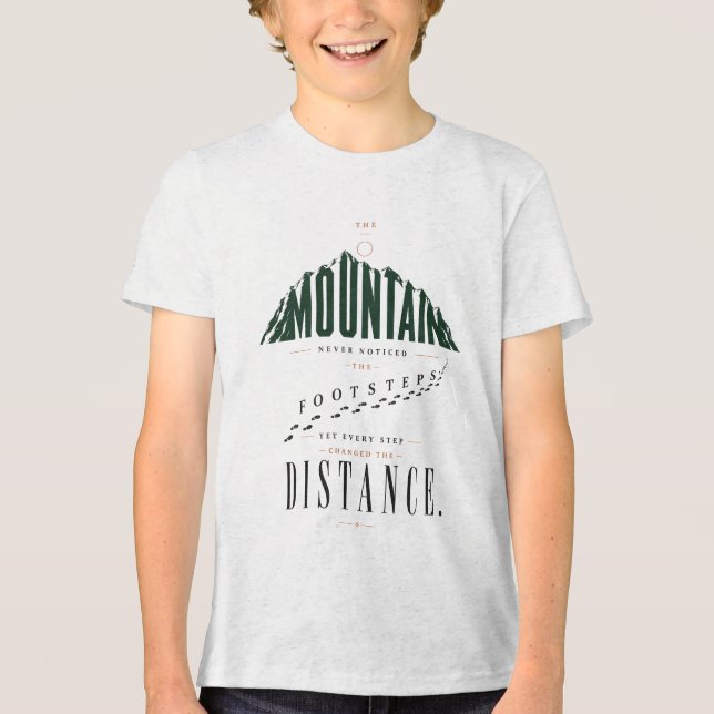 Mountain Footsteps Avstånd Citat T Shirt (Framsida)