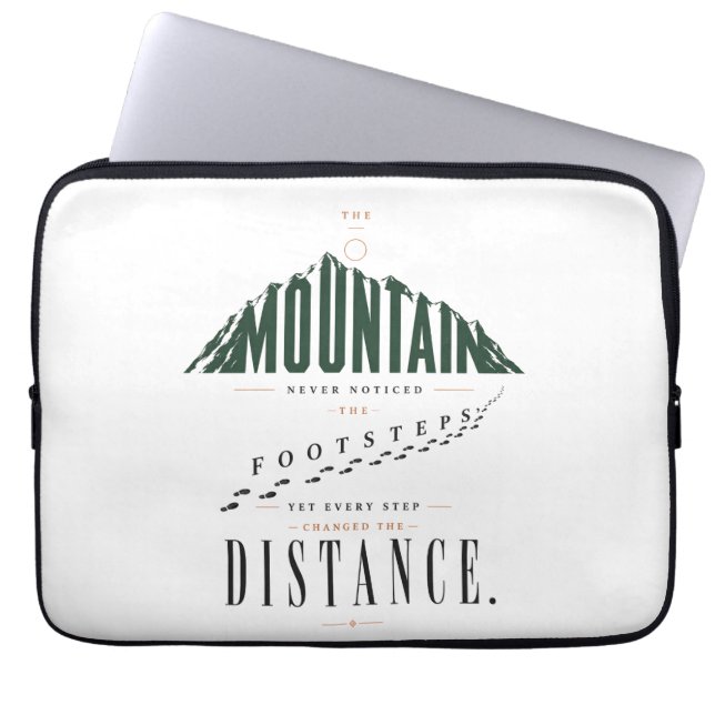 Mountain Fotspår Avstånd Citat Laptop Fodral (Framsidan)