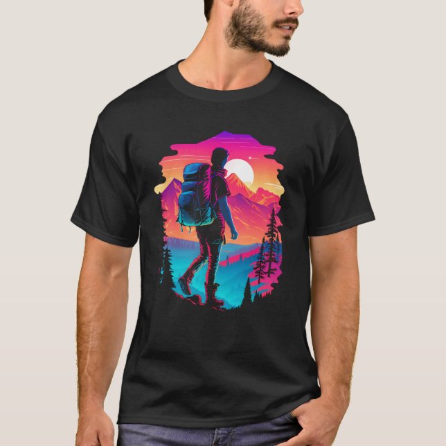 Mountain Hiking T Shirt (Framsida)