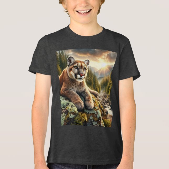 Mountain Lion vid gryning Barn T-Shirt (Framsida)