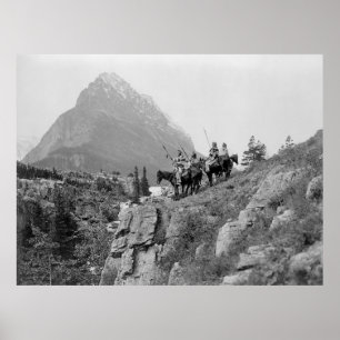 Mountain & Native America Horseback vid Cliff Poster