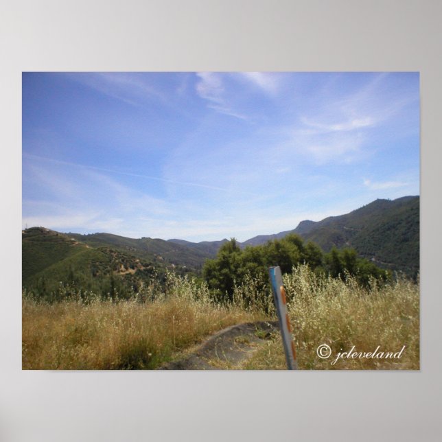 Mountain Road Poster (Framsidan)