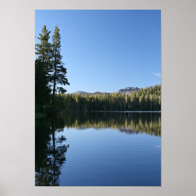 Mountain Sjö, Dusk Poster (Framsidan)