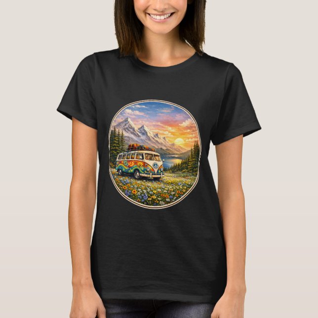 Mountain Sunset Wildflowers Retro Hippie Van Life T Shirt (Framsida)