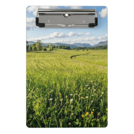 ​Mountain View Green Valley Scenic Clipboard