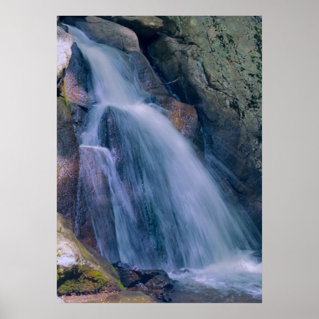 Mountain Waterfall Poster (Framsidan)