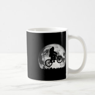 Mountainbike Bigfoot Fullmåne Träd Och Cykel R Kaffemugg