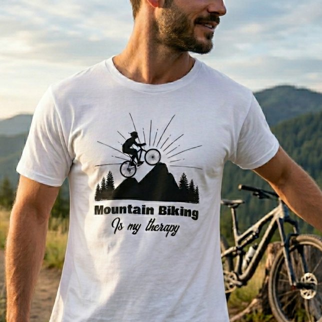 Mountainbikeåkning är min terapi t shirt (Skapare uppladdad)
