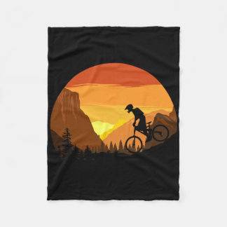 Mountainbikeåkning Retro Solnedgång Stig Cyklist Fleecefilt