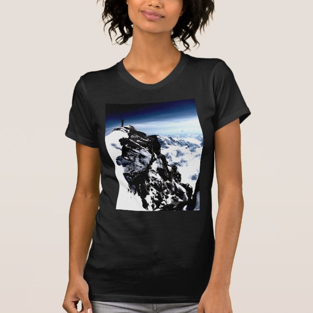Mountaineer Achievement Snö Winter Tee Shirt (Framsida)