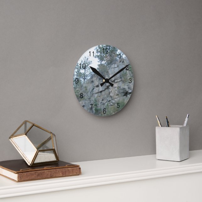 Mountainous Acrylic Wall Clock Rund Klocka (Kontor)