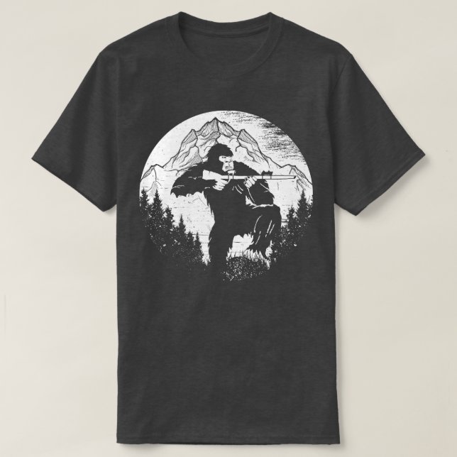Mountains Funny Hunting T Shirt (Design framsida)