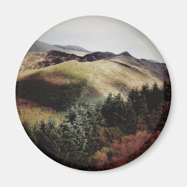 MOUNTAINSTÅND FÖR WALES MAGNET (Framsidan)