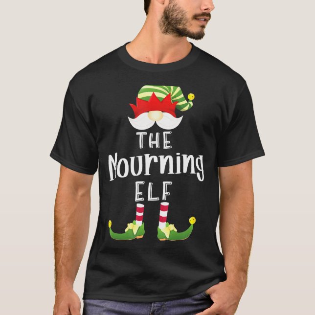 Mourning Elf Group jul Pajama Party T Shirt (Framsida)