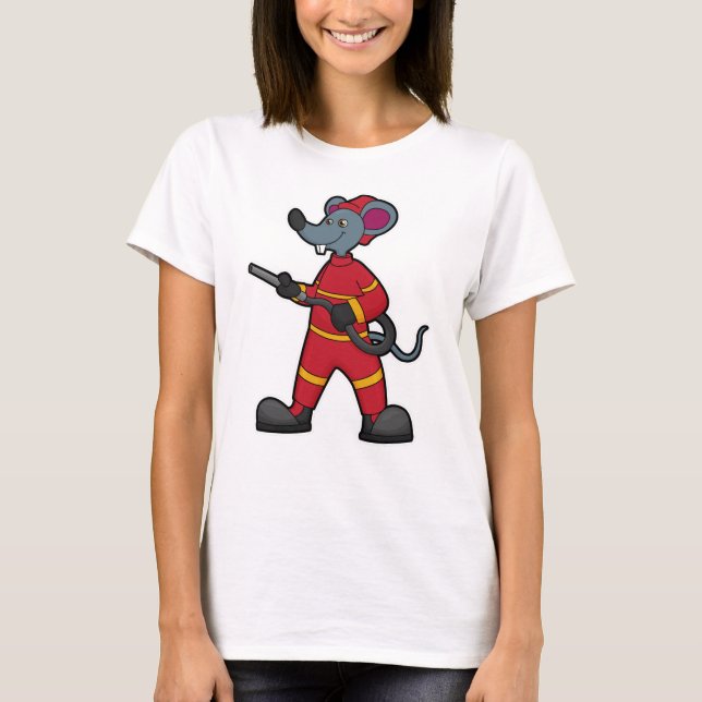 Mouse as Firefighter with Hose T Shirt (Framsida)