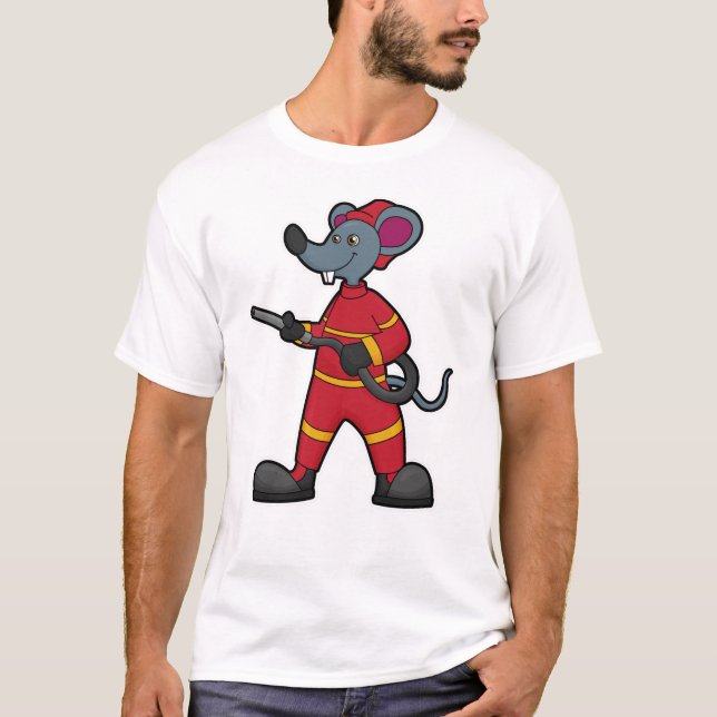 Mouse as Firefighter with Hose T Shirt (Framsida)