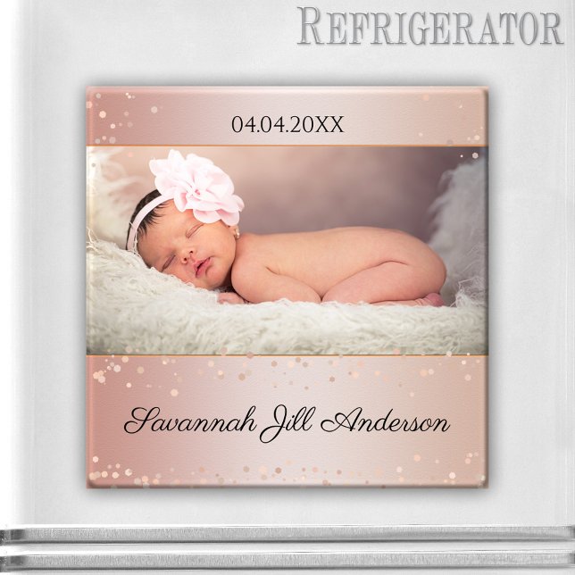 Mousserande foto av flicka i Guld Magnet (Baby girl personalized photo magnet with a chic pink and rose gold sparkly design)