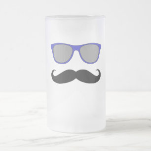 Moustache- och blåttsolglasögonhumor frostat ölglas