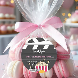Movie Night Birthday Party For Girls Runt Klistermärke