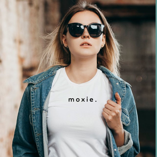 Moxie Text Black i modern Anpassningsbar T Shirt (Modern custom moxie text t-shirt)